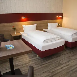 Otel Panorama, Hannover